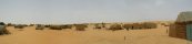 Village entre Chinguetti et son oasis (Mauritanie du nord)